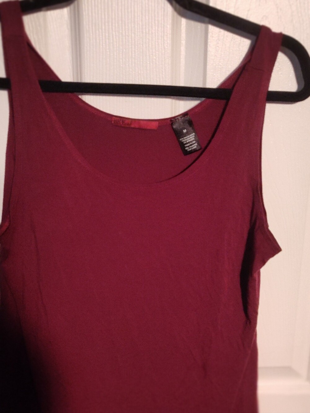 BKE Scoop Neck Tank Top in Burgundy